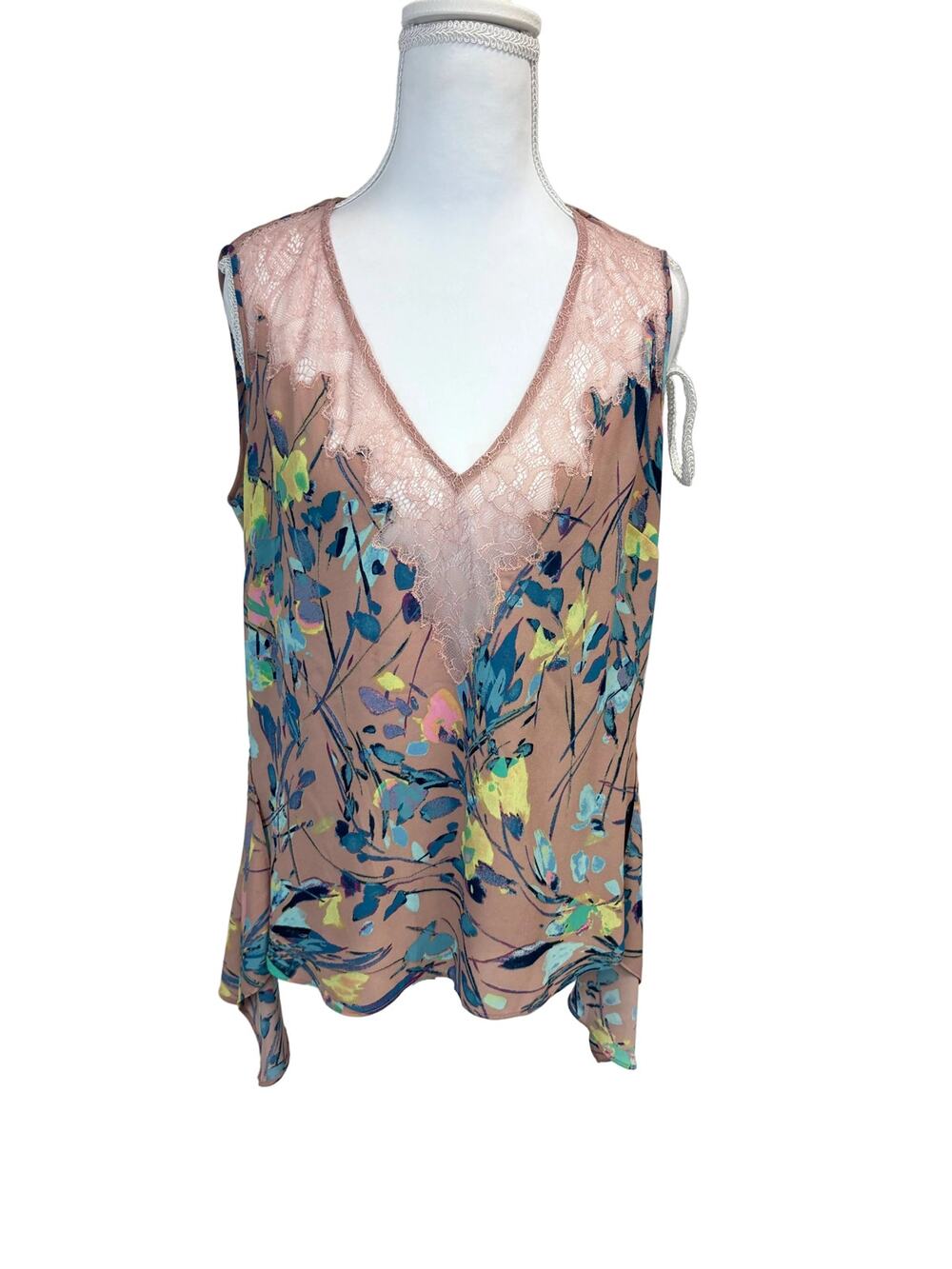 BCBG Maxazria beautiful floral print tank-top